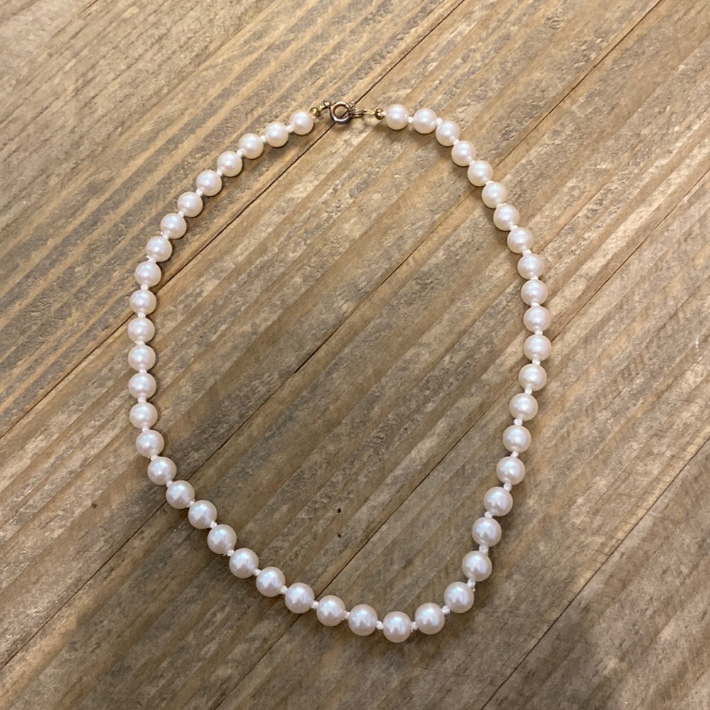 Vintage Pearl Necklace
